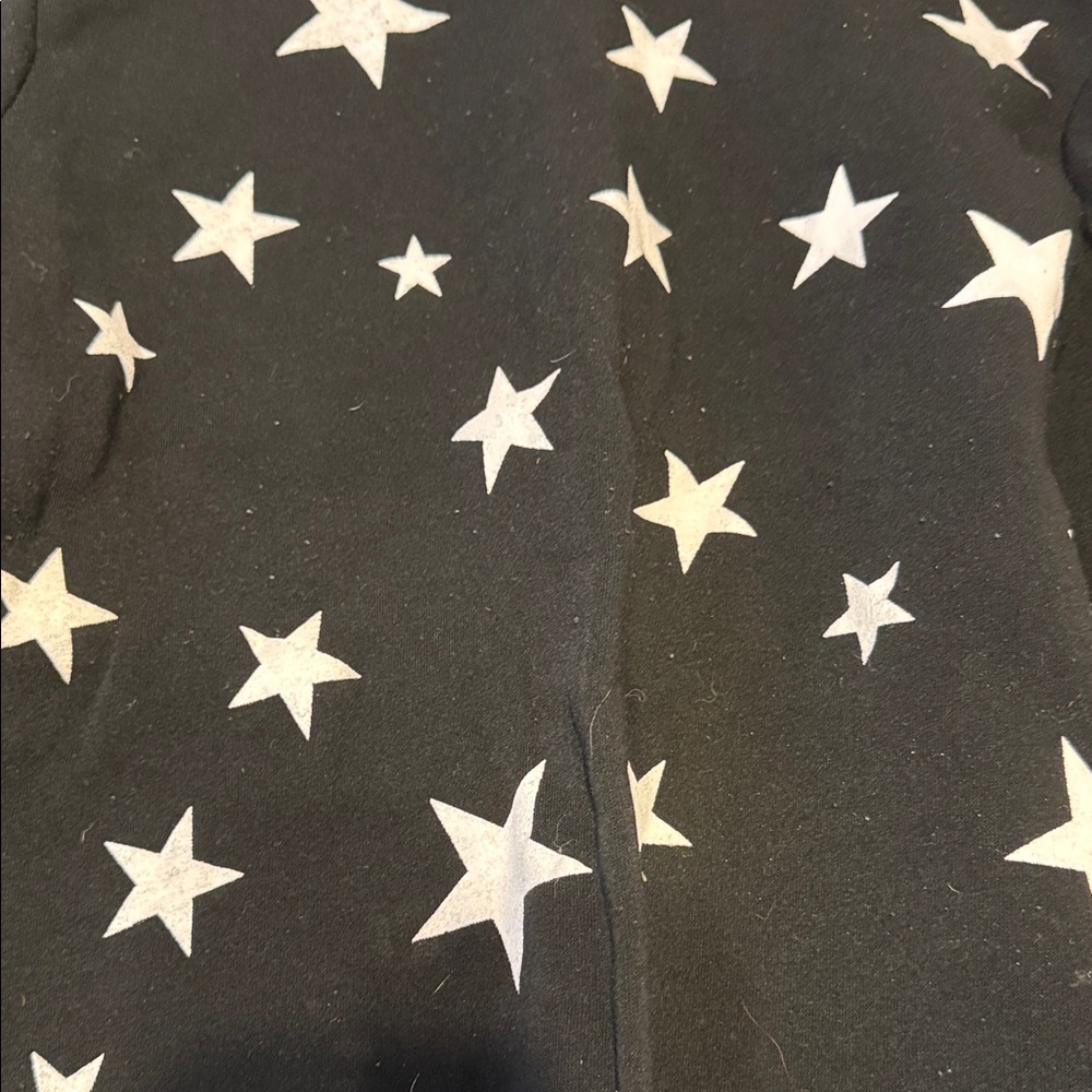 TRUE ROCK Black Star Pattern Sweater - Picture 2 of 4